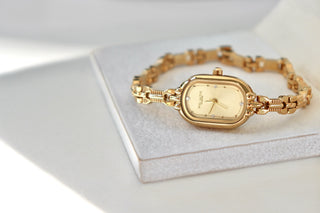 Vintage Gold Minimalist Watch