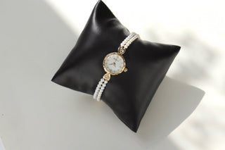 Classic Two-Pearl Vintage Timepiece